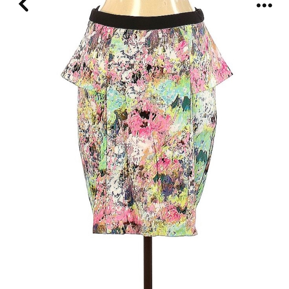 Gibson Latimer NWT Pencil Skirt w/Peplum Floral Multicolor - Size 6 - *NWT*